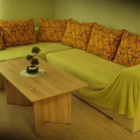 Апартамент Варна Apartment Warna